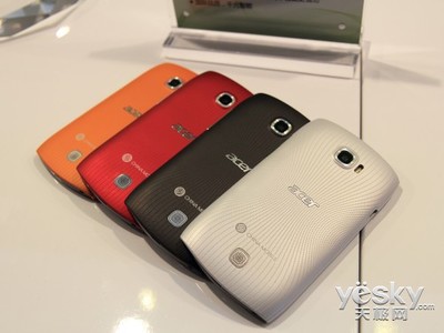 宏碁发布新款智能手机 AK330 & AT390 现场评测